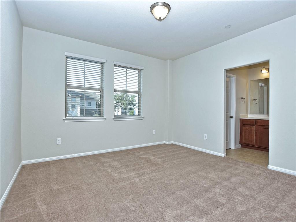 3240 E Whitestone Blvd #35 Property Photo 24