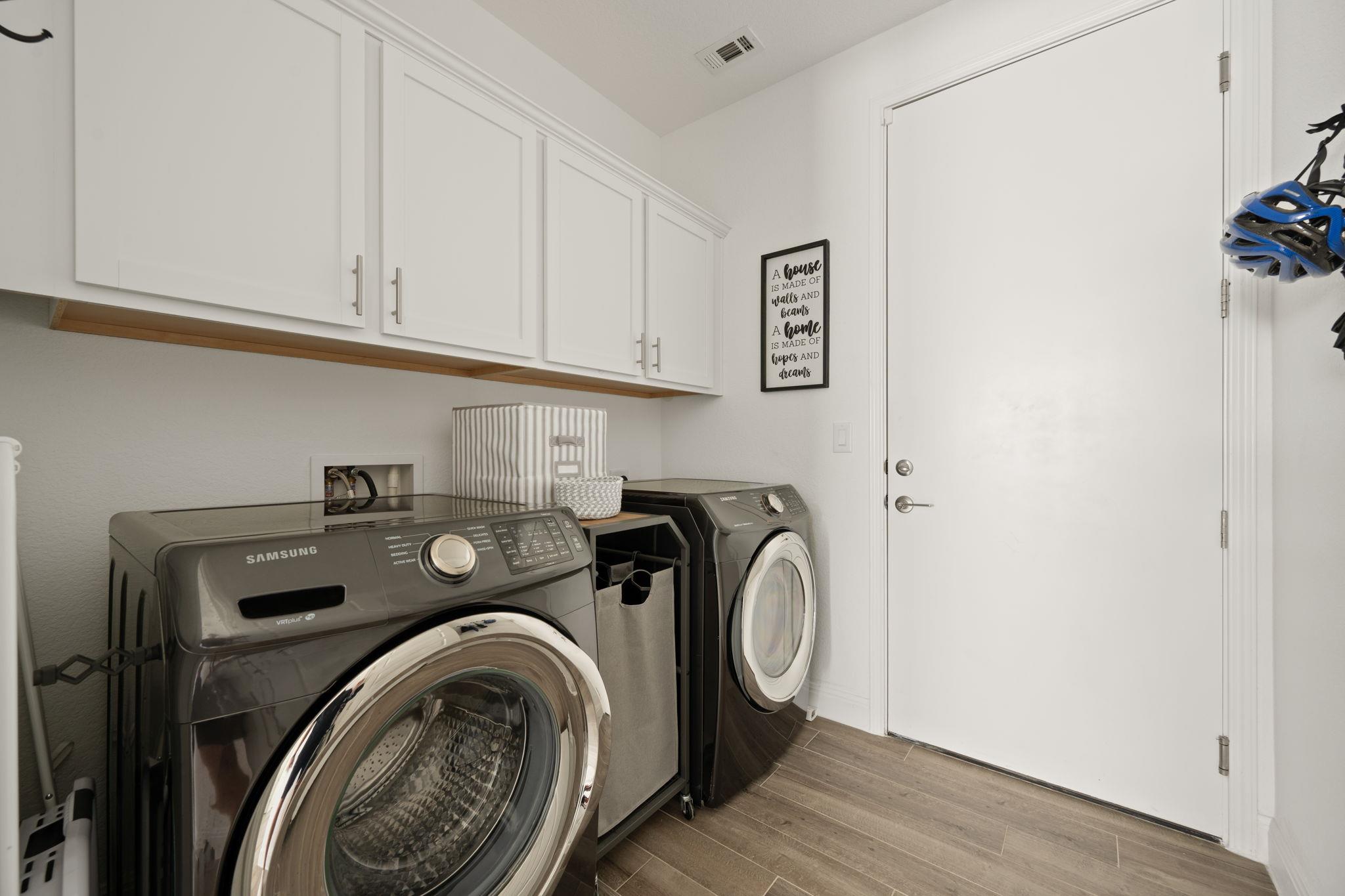 1621 Weavers Bnd Property Photo 28