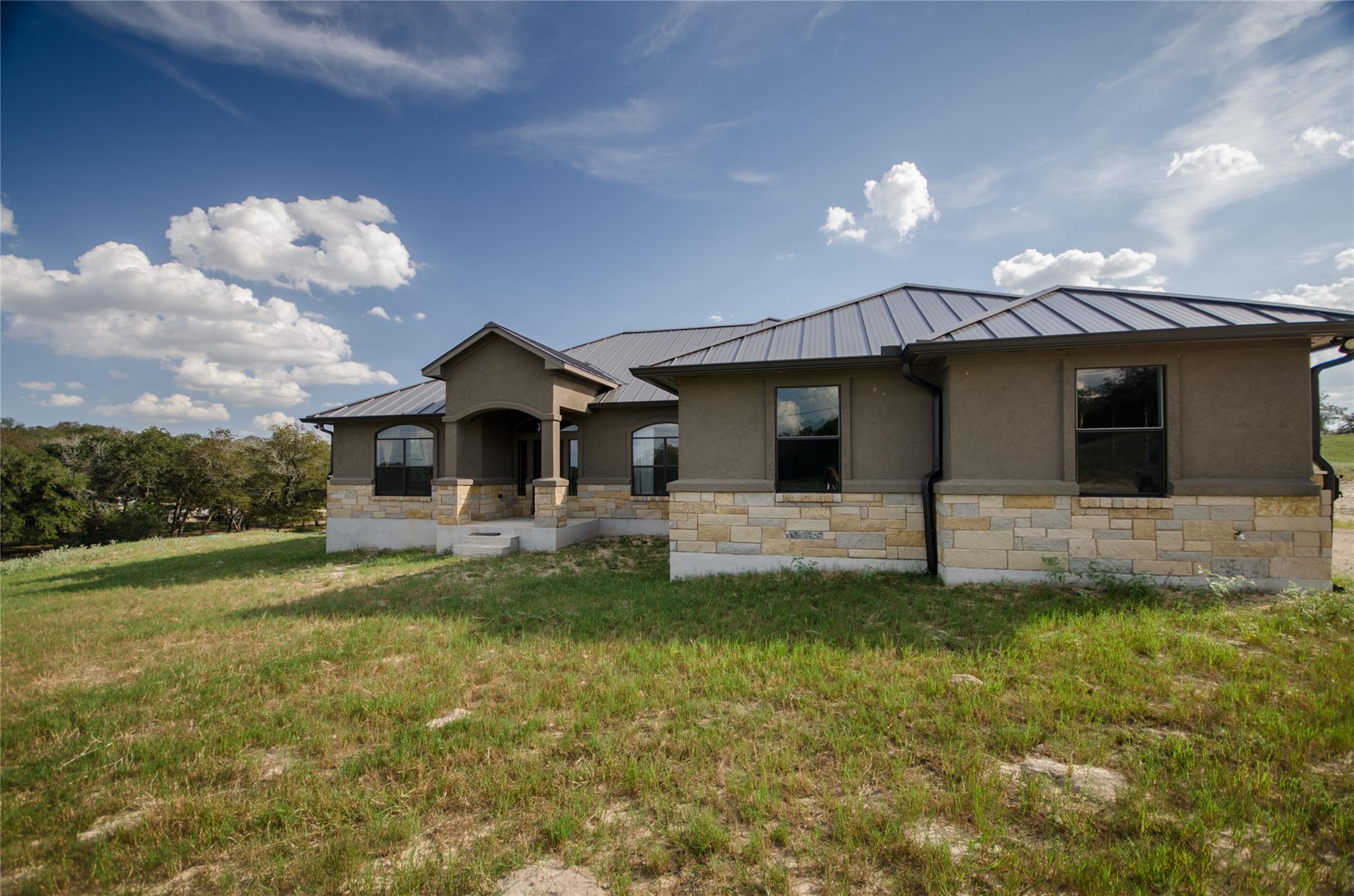111 Powder Rdg Property Photo 1