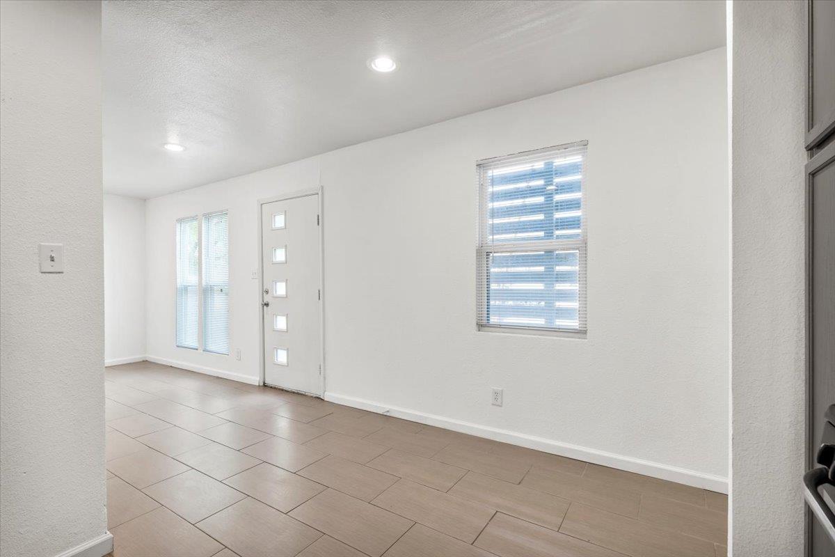 3464 Willowrun Dr #c Property Photo 10