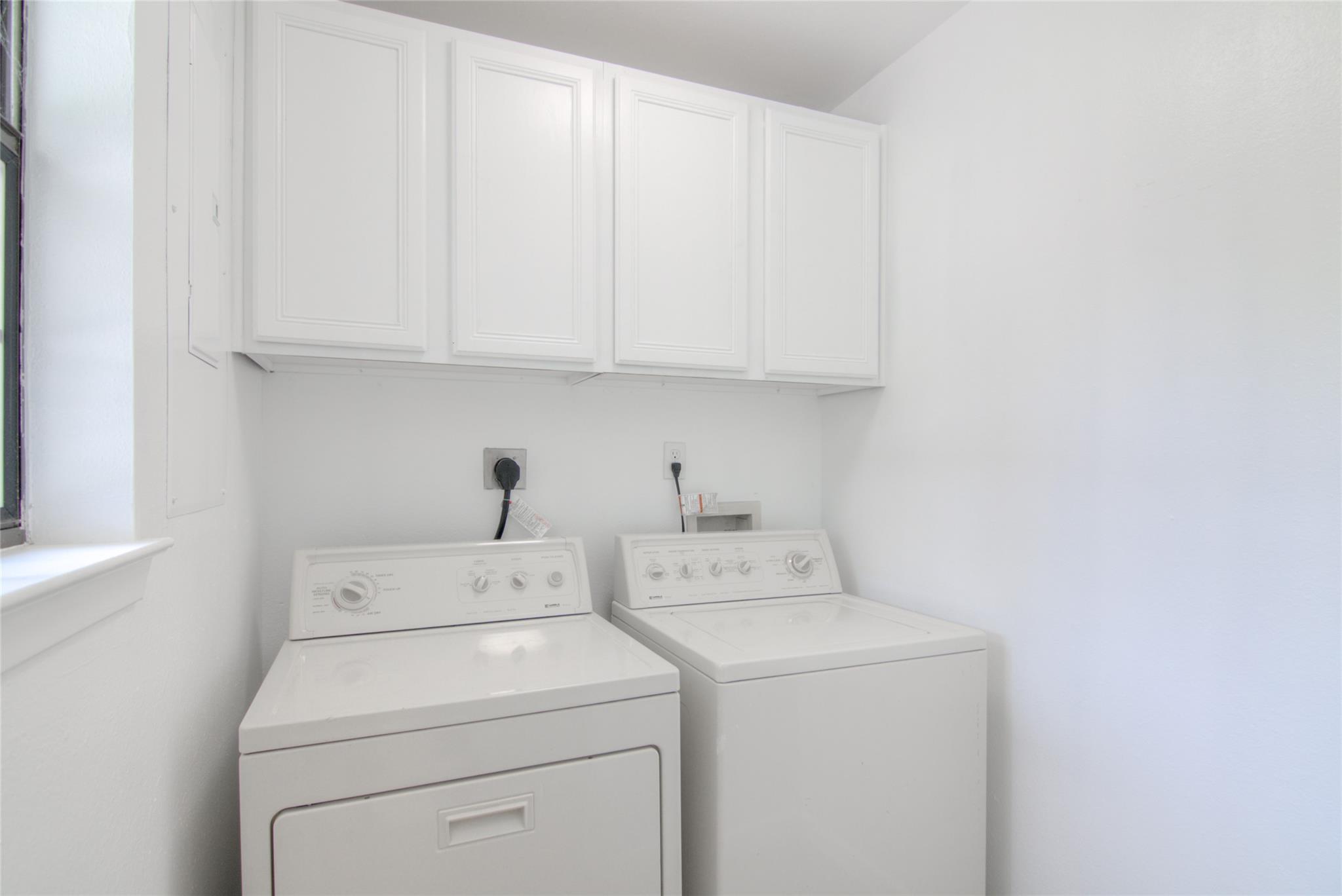 1400 Lazy Creek Ln Property Photo 15