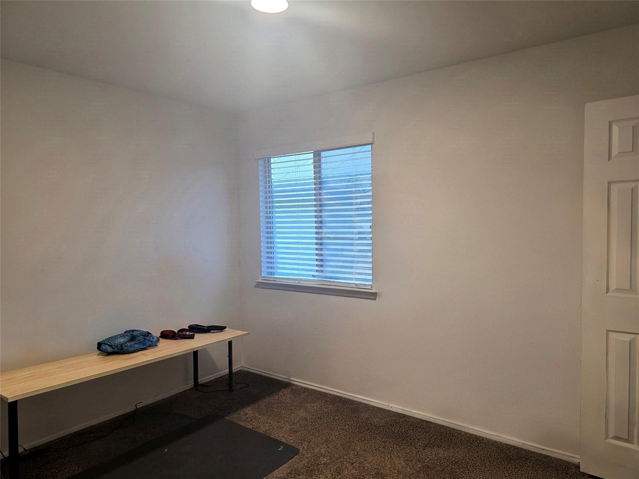 109 Akston Ct Property Photo 9