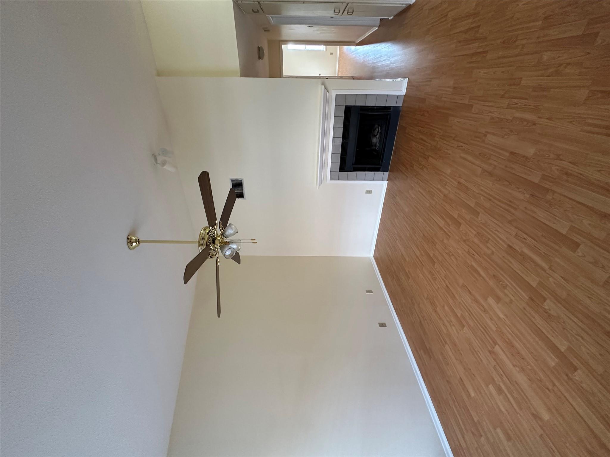 106 E 30th St E #310 Property Photo 10