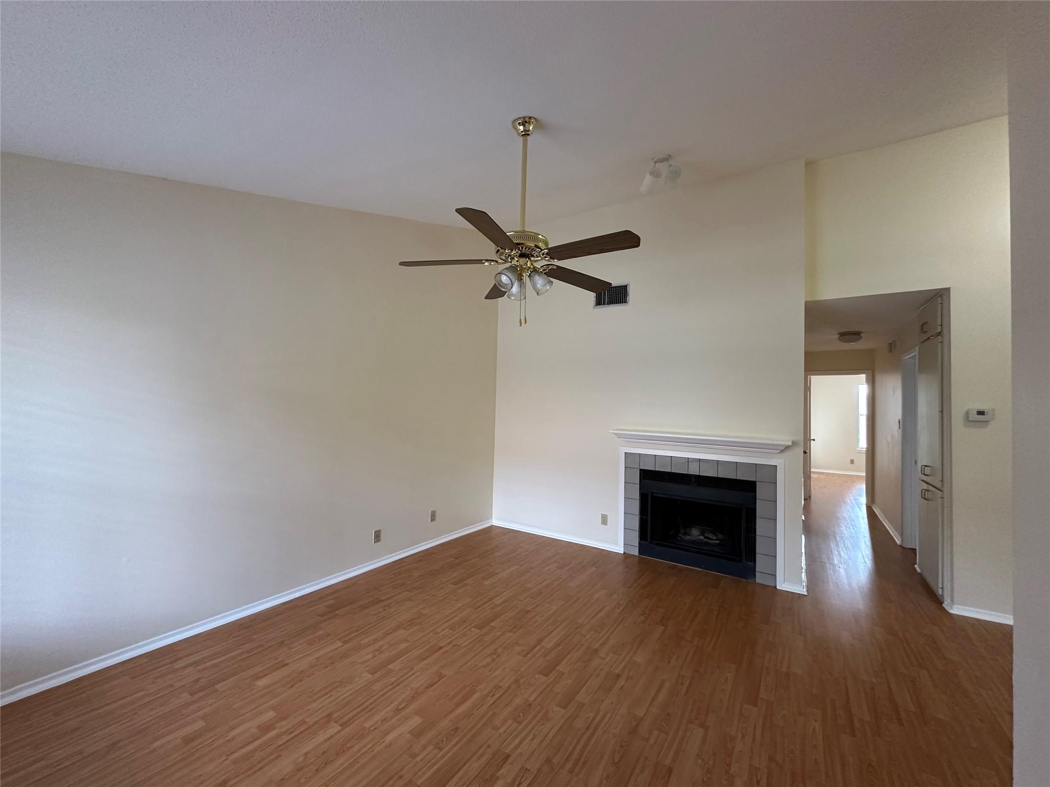 106 E 30th St E #310 Property Photo 11