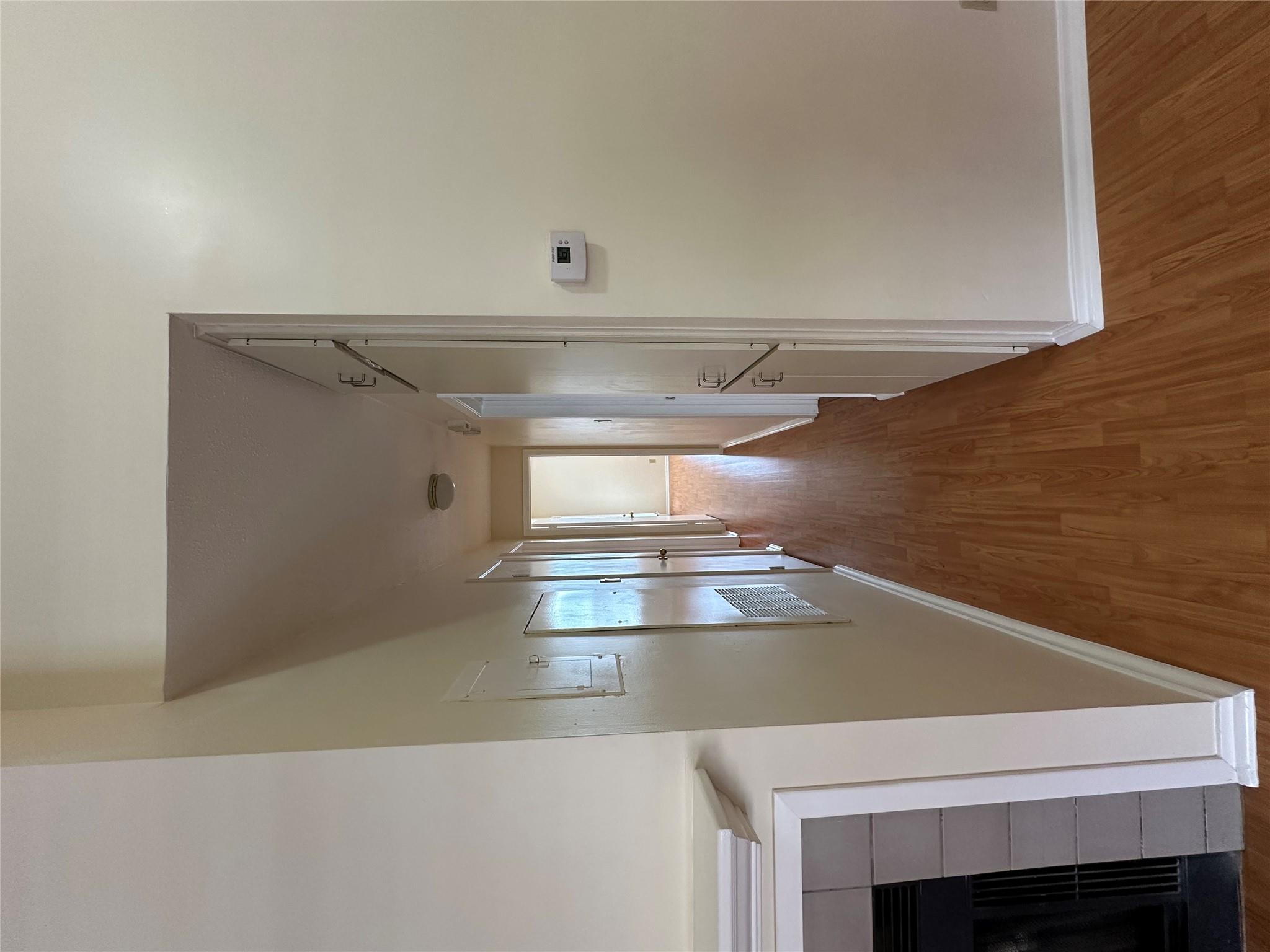 106 E 30th St E #310 Property Photo 14