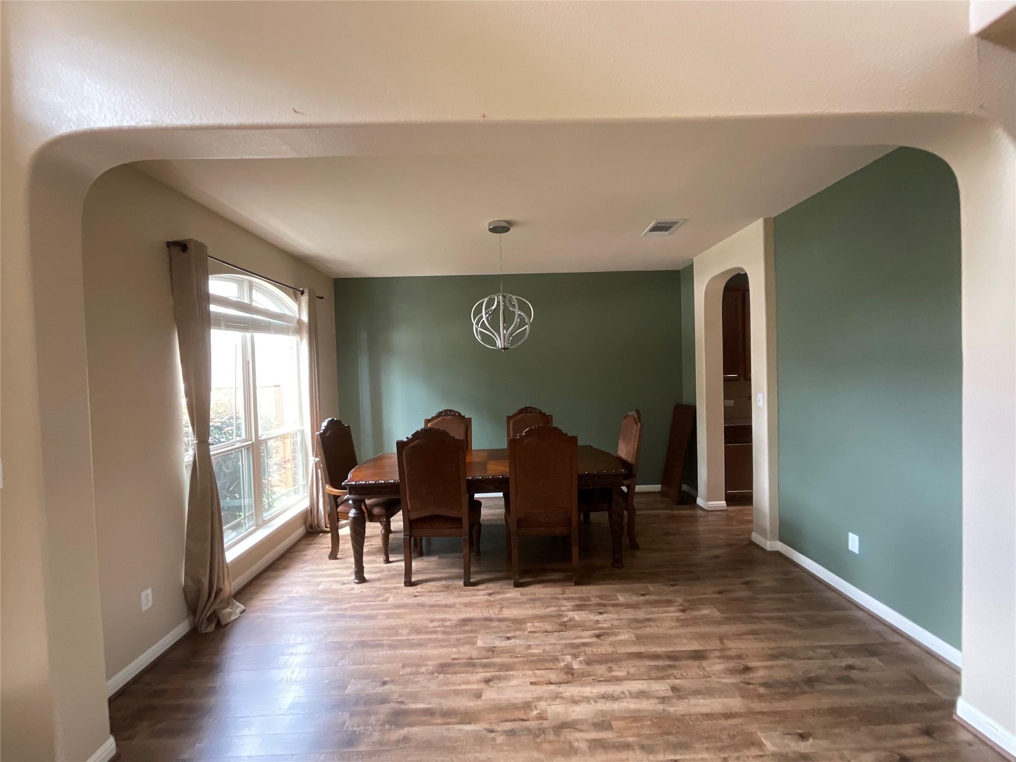 615 Seminole Canyon Dr Property Photo 4