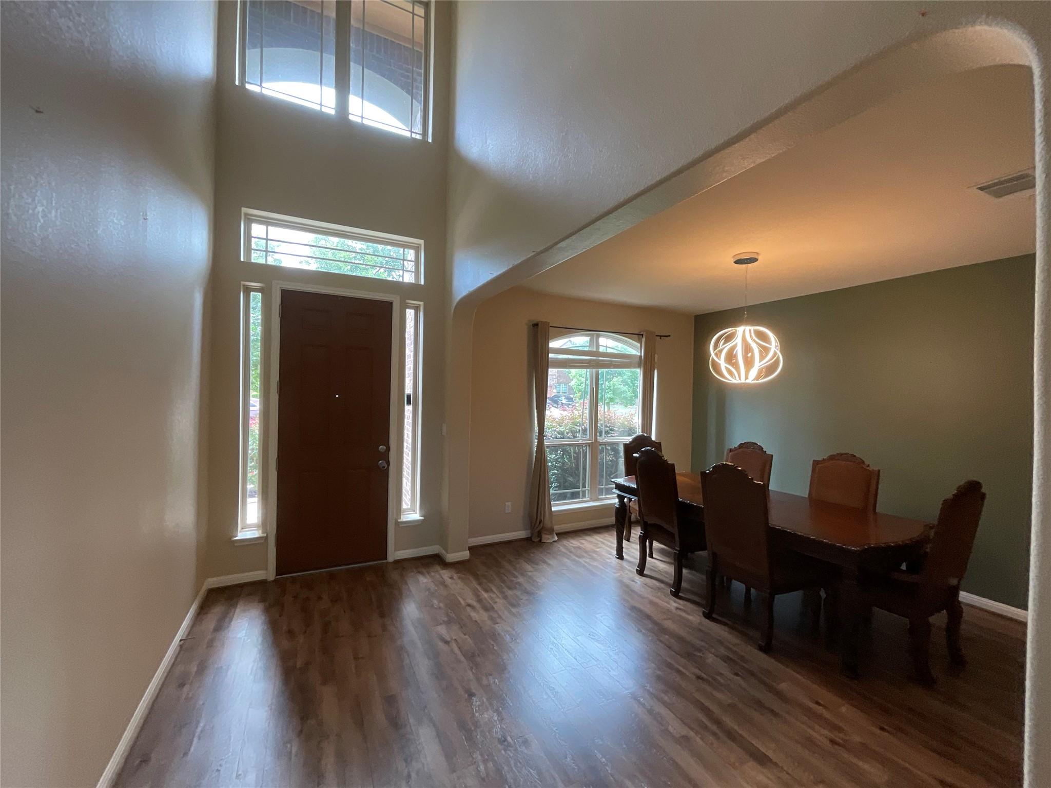615 Seminole Canyon Dr Property Photo 26