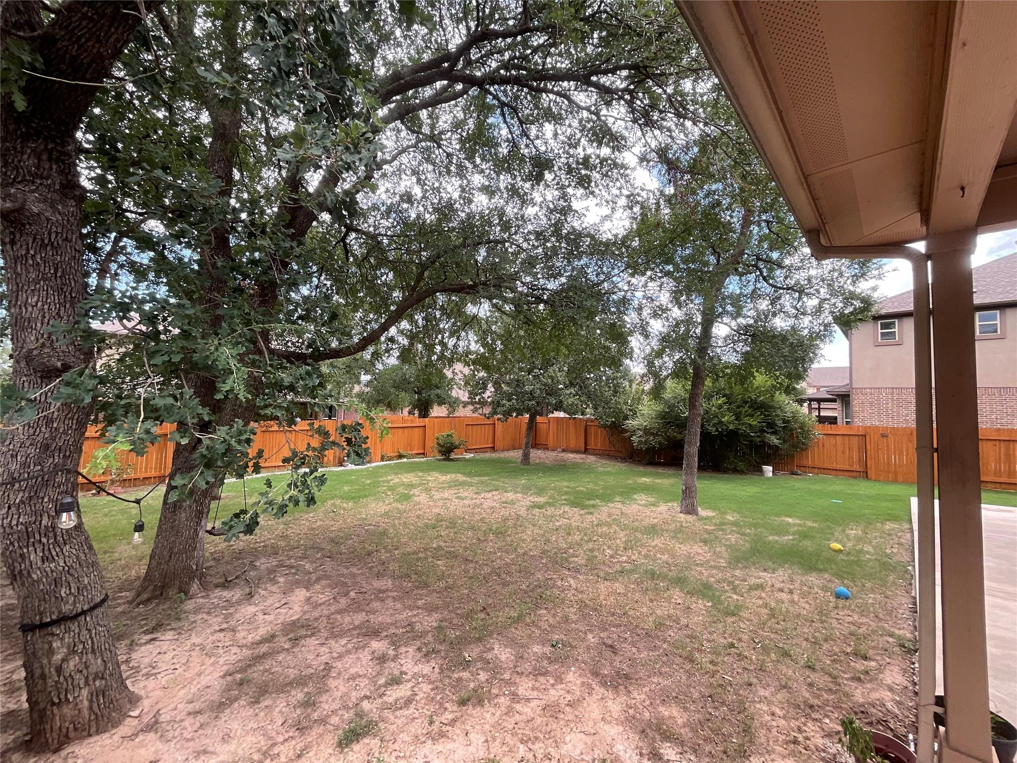 615 Seminole Canyon Dr Property Photo 28