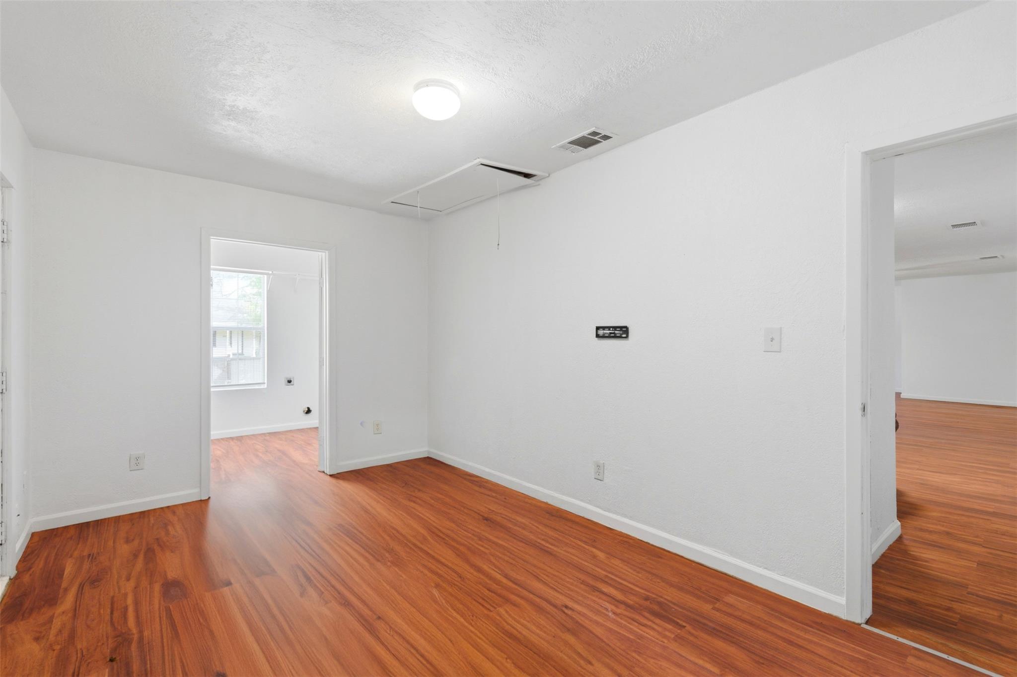 206 Oscar St Property Photo 21