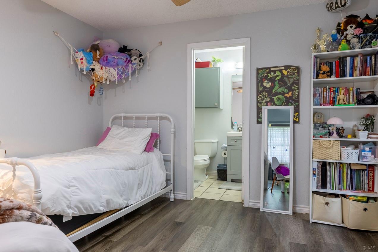 2903 W Slaughter Ln Property Photo 13