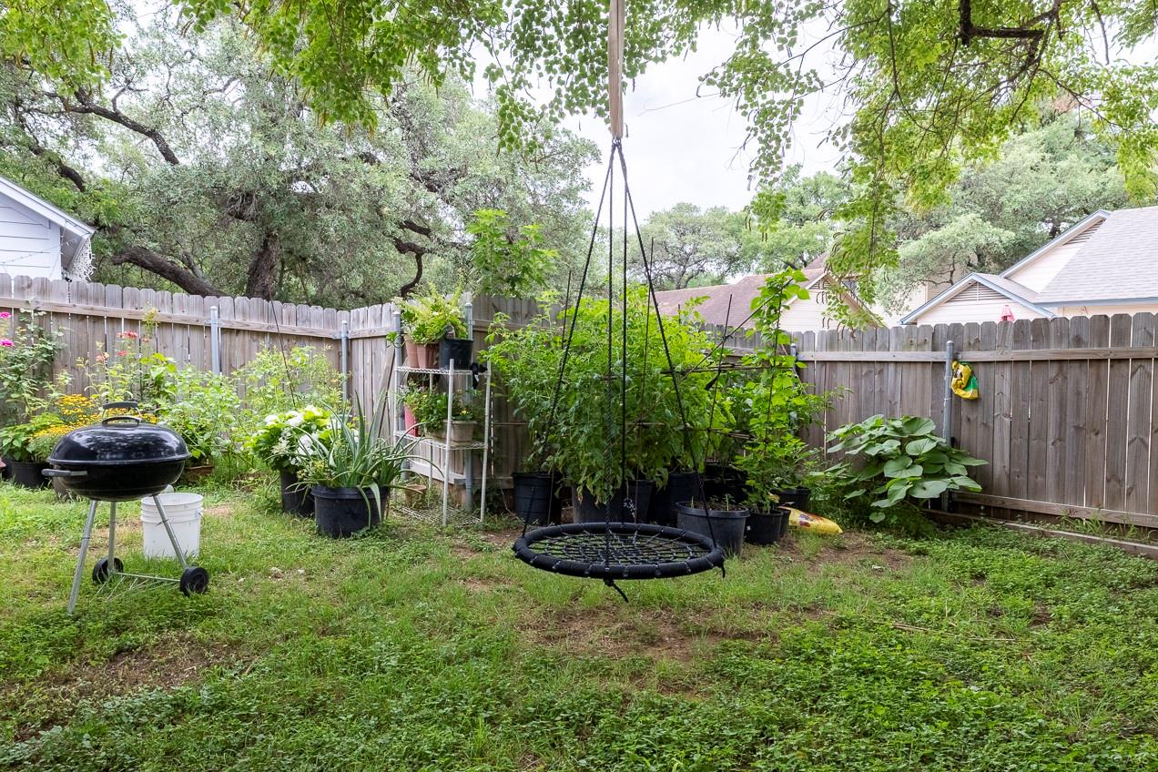 2903 W Slaughter Ln Property Photo 16