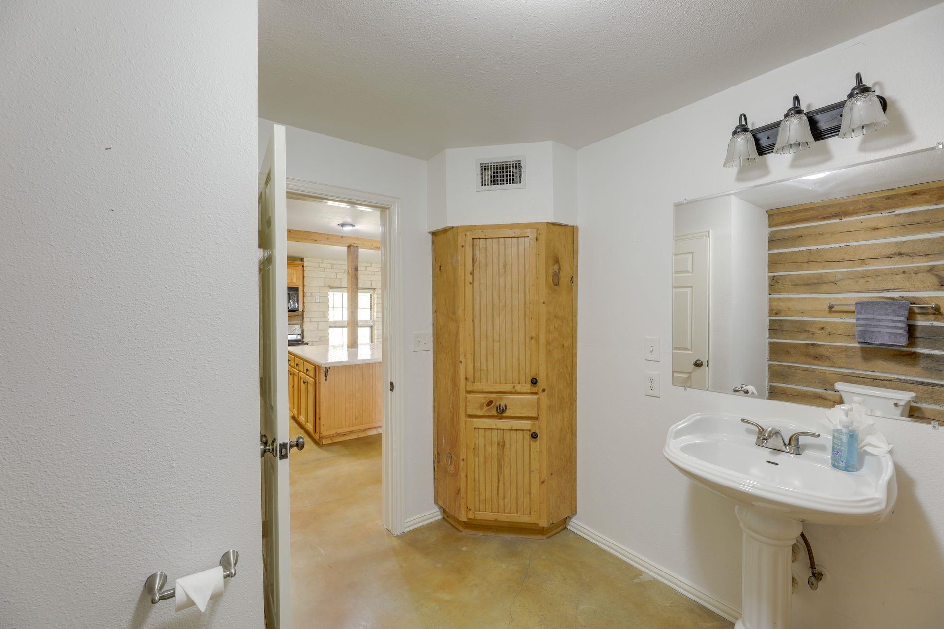 345 Roemer Rd Property Photo 25