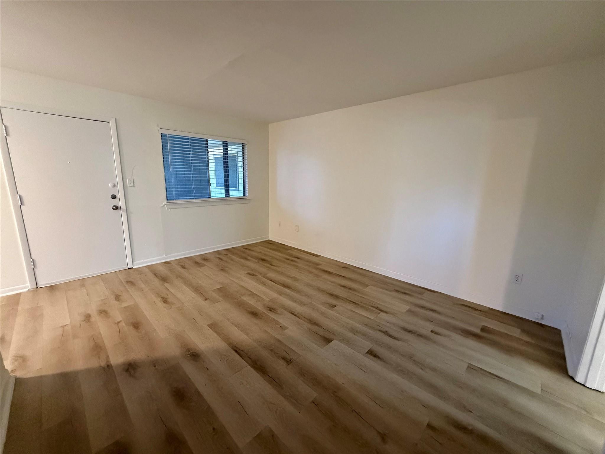 3106 Duval St #305 Property Photo 4