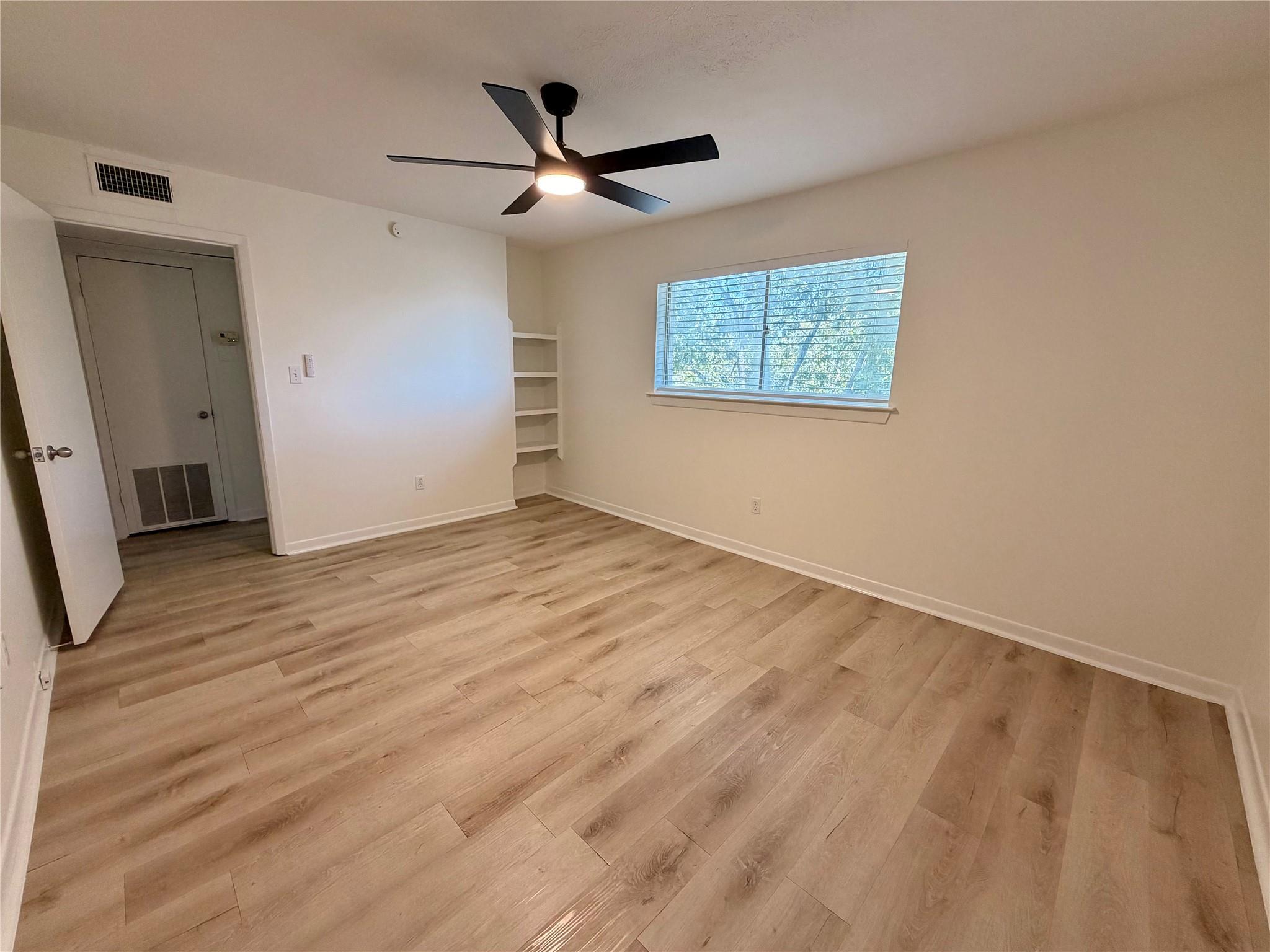 3106 Duval St #305 Property Photo 9