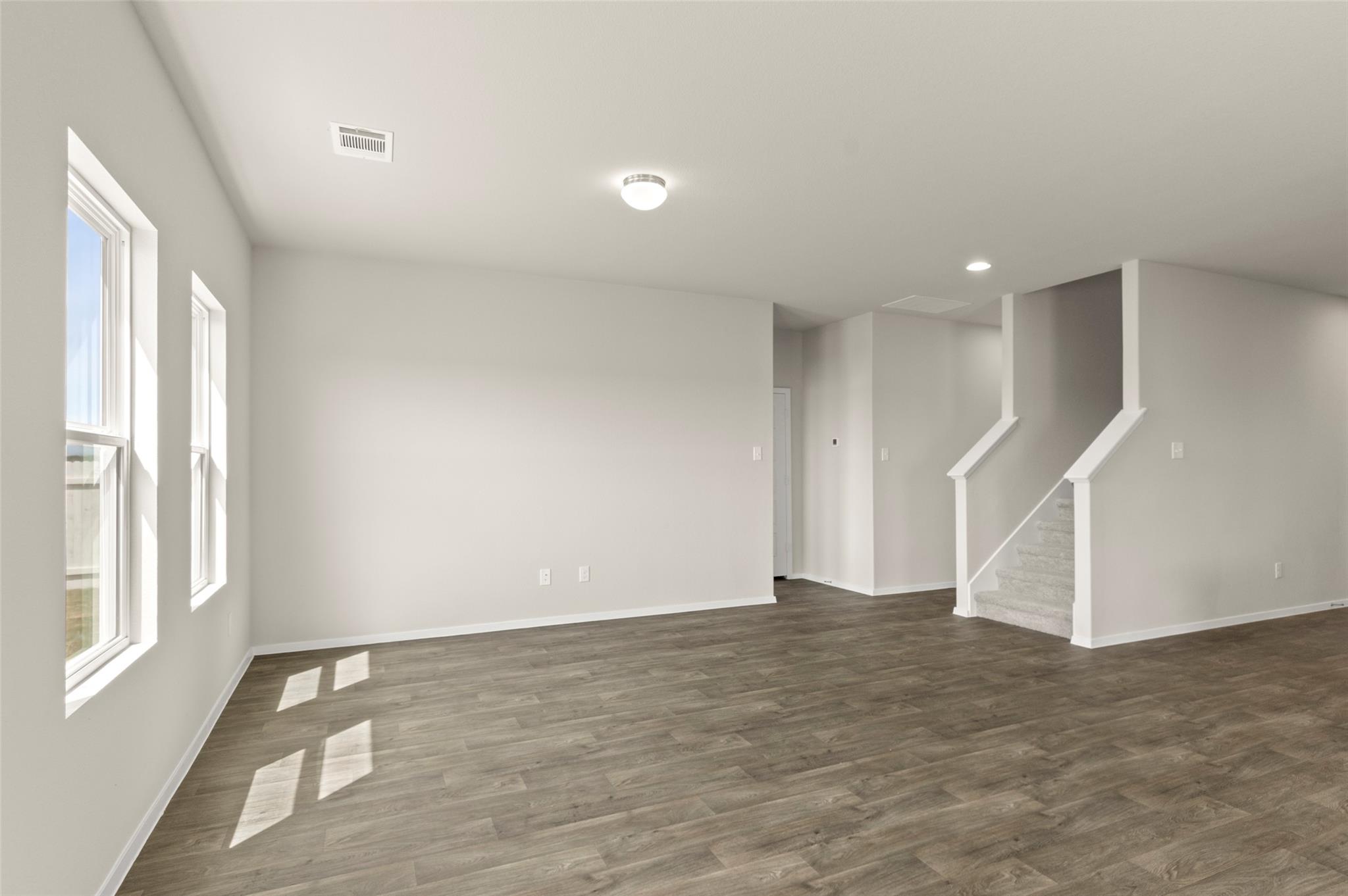 2641 Winding Creek Rd Property Photo 10