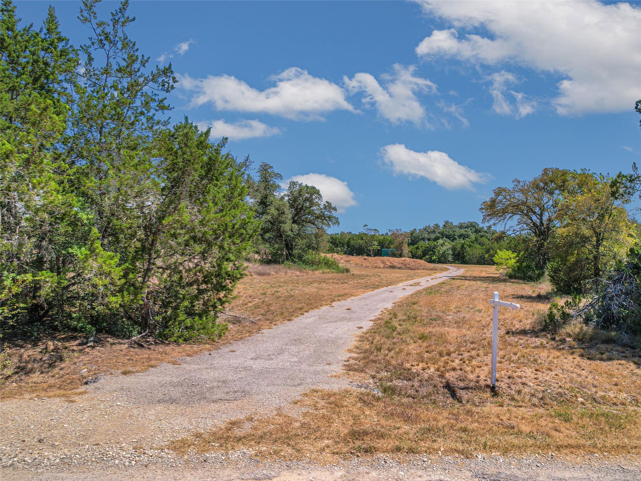7511 Thomas Springs Rd Property Photo 4