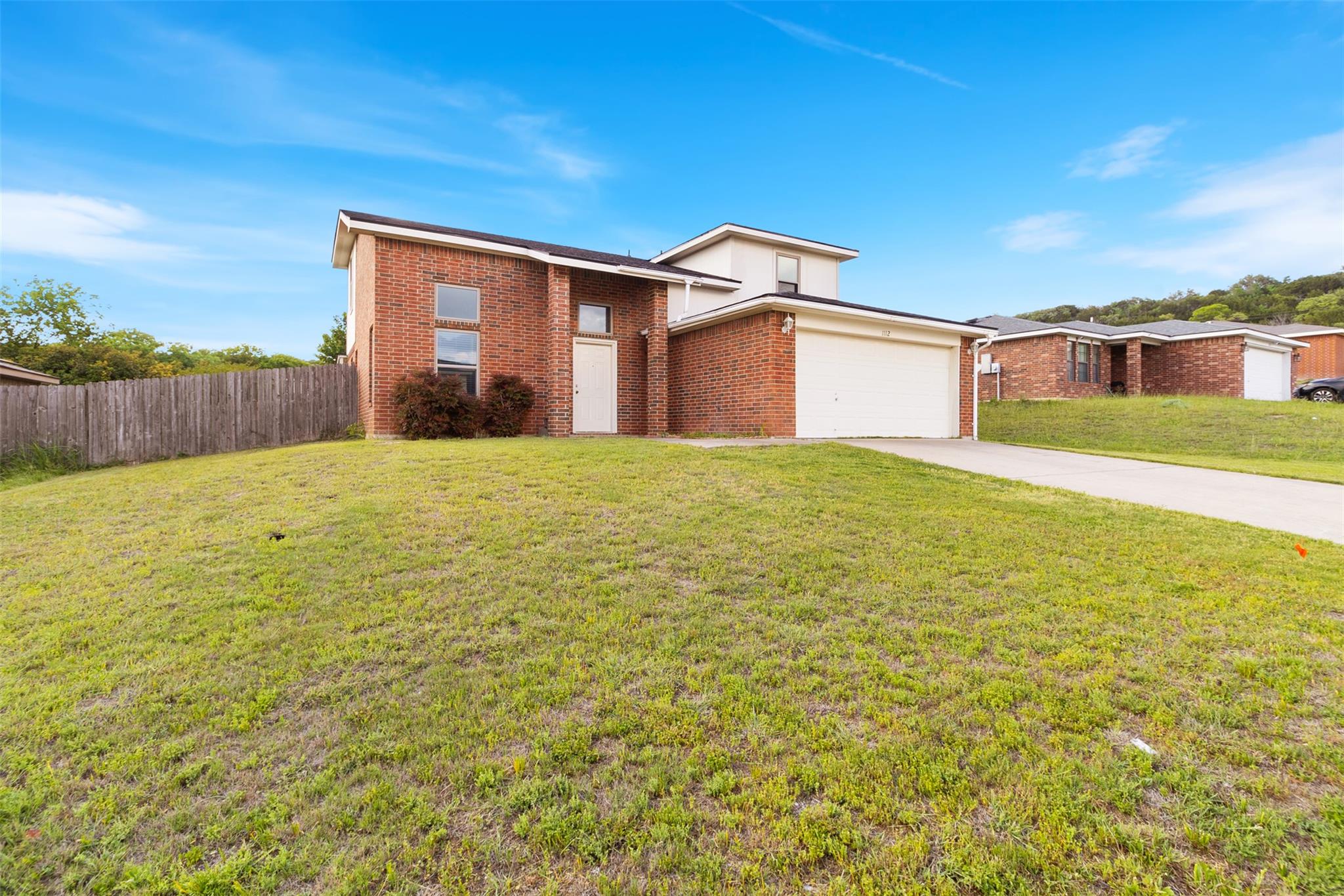 1112 Katelyn Cir Property Photo 1