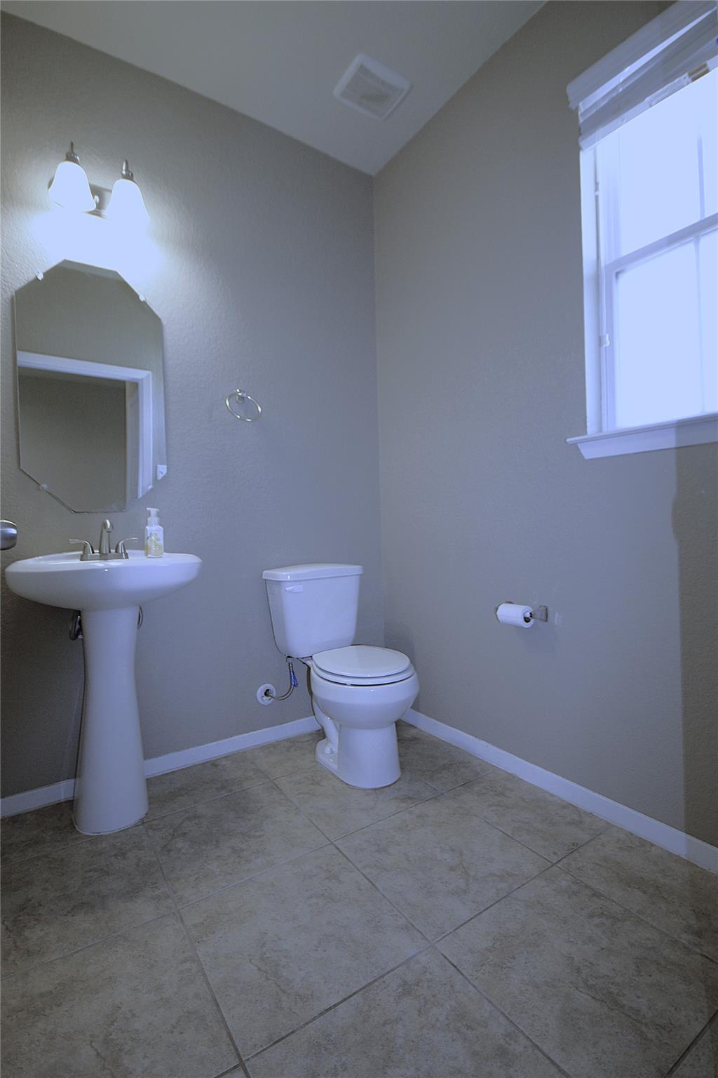 116 Four Star Dr Property Photo 5