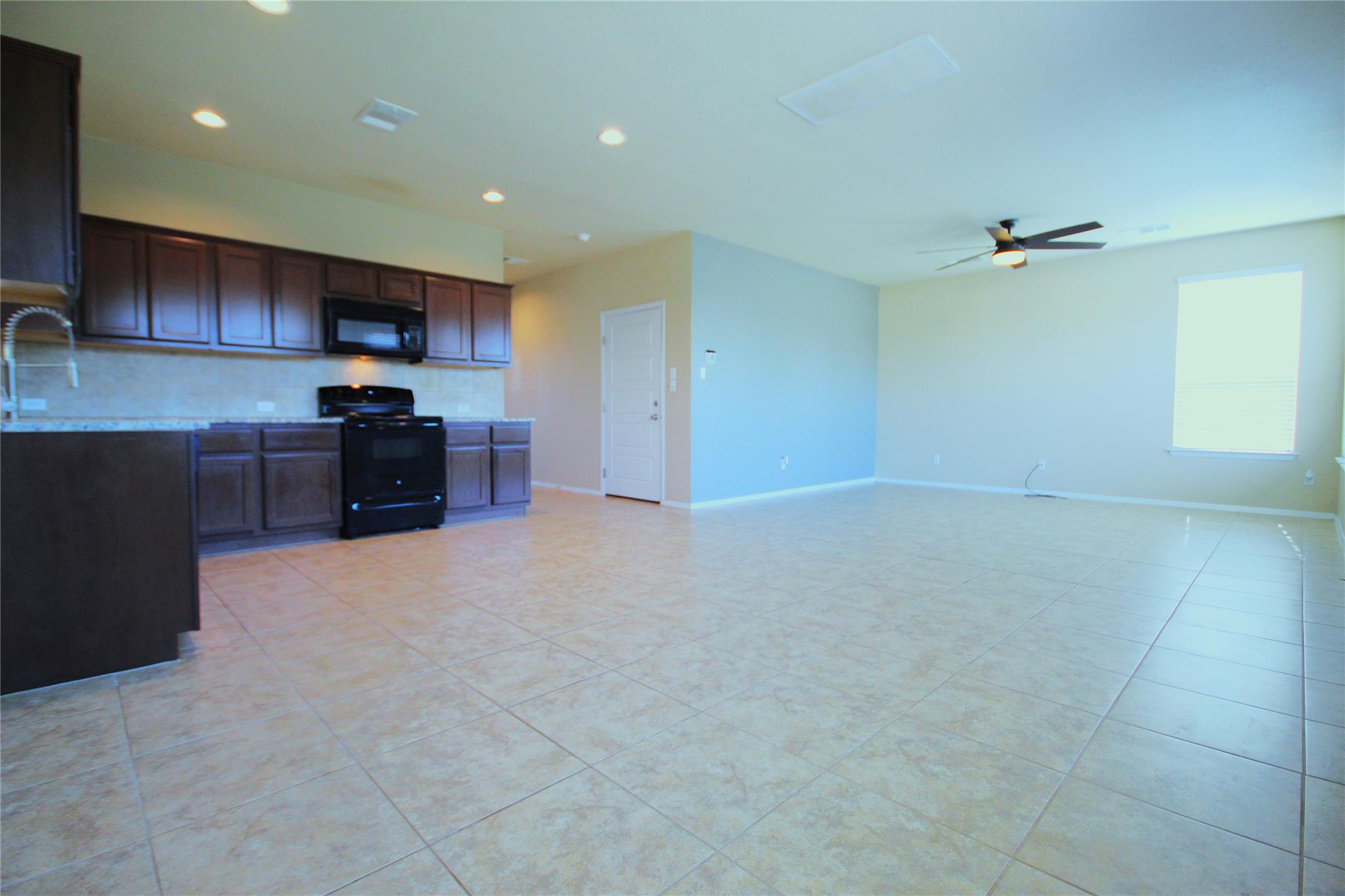 116 Four Star Dr Property Photo 10