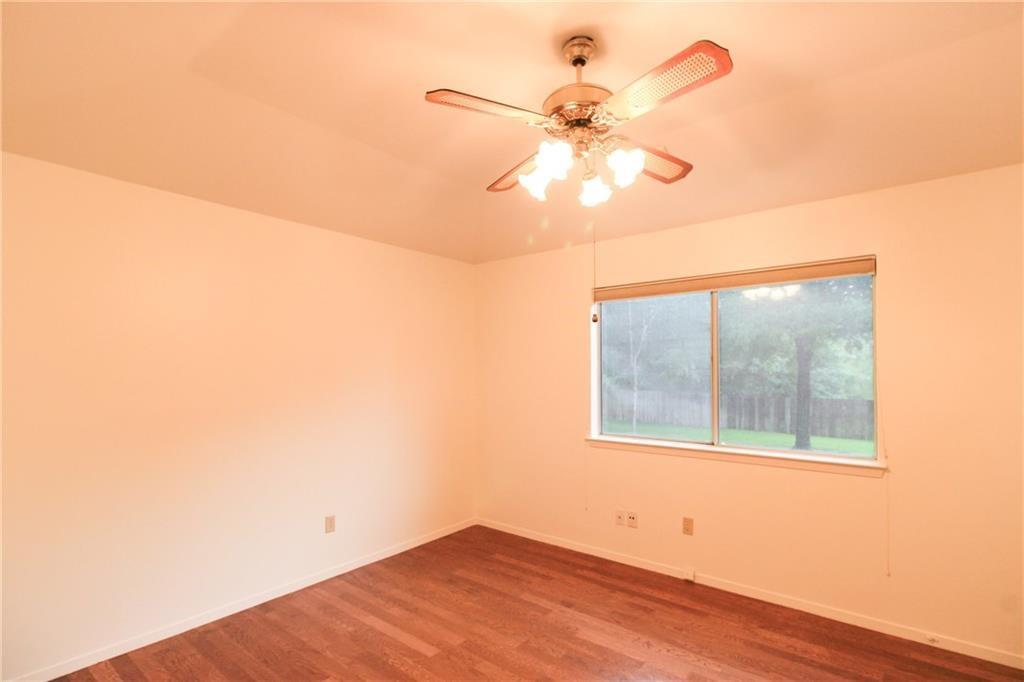 11707 Norwegian Wood Dr Property Photo 6