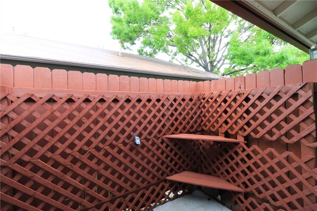 11707 Norwegian Wood Dr Property Photo 13
