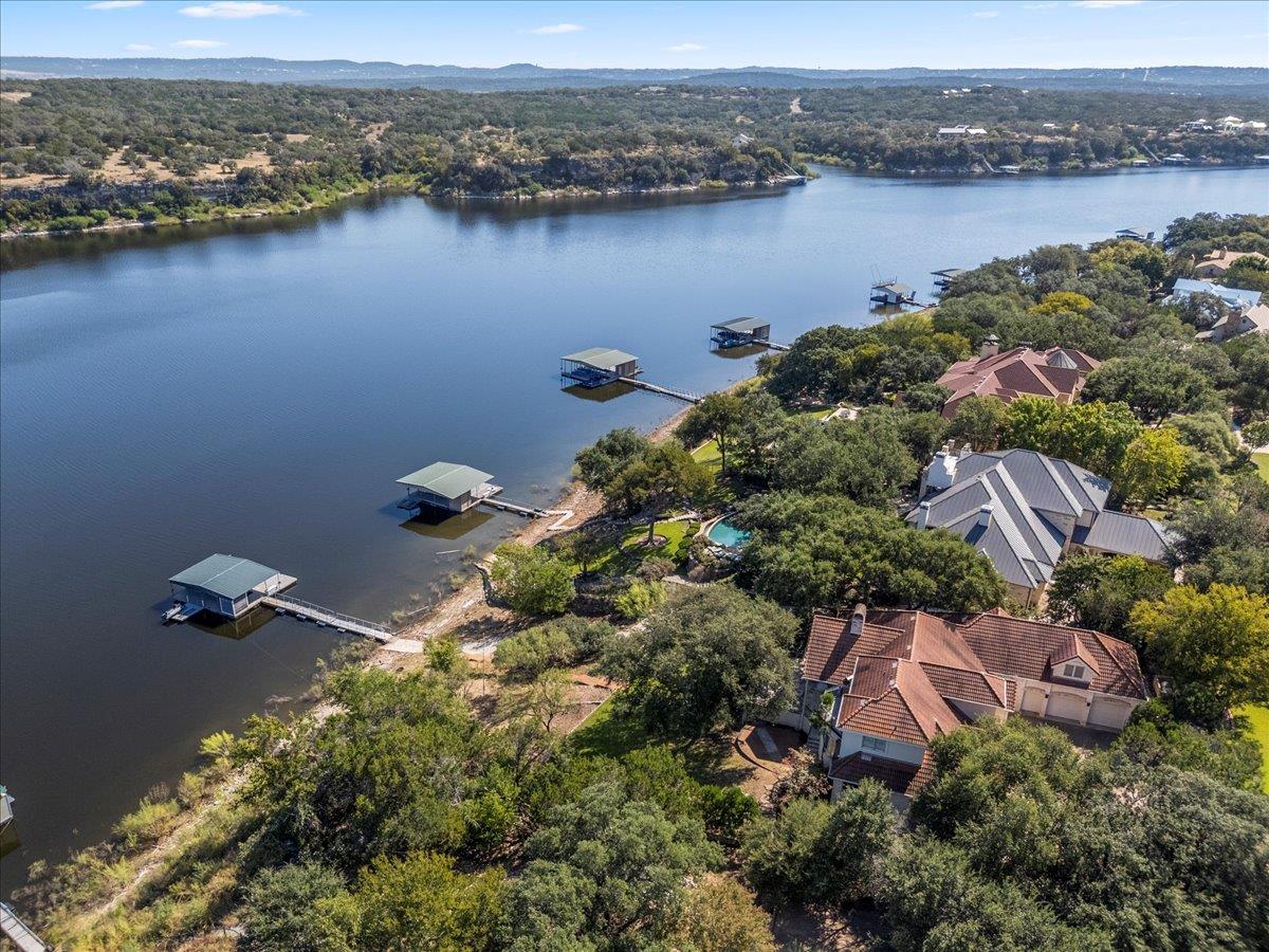24729 Travis Lakeside Cv Property Photo 2