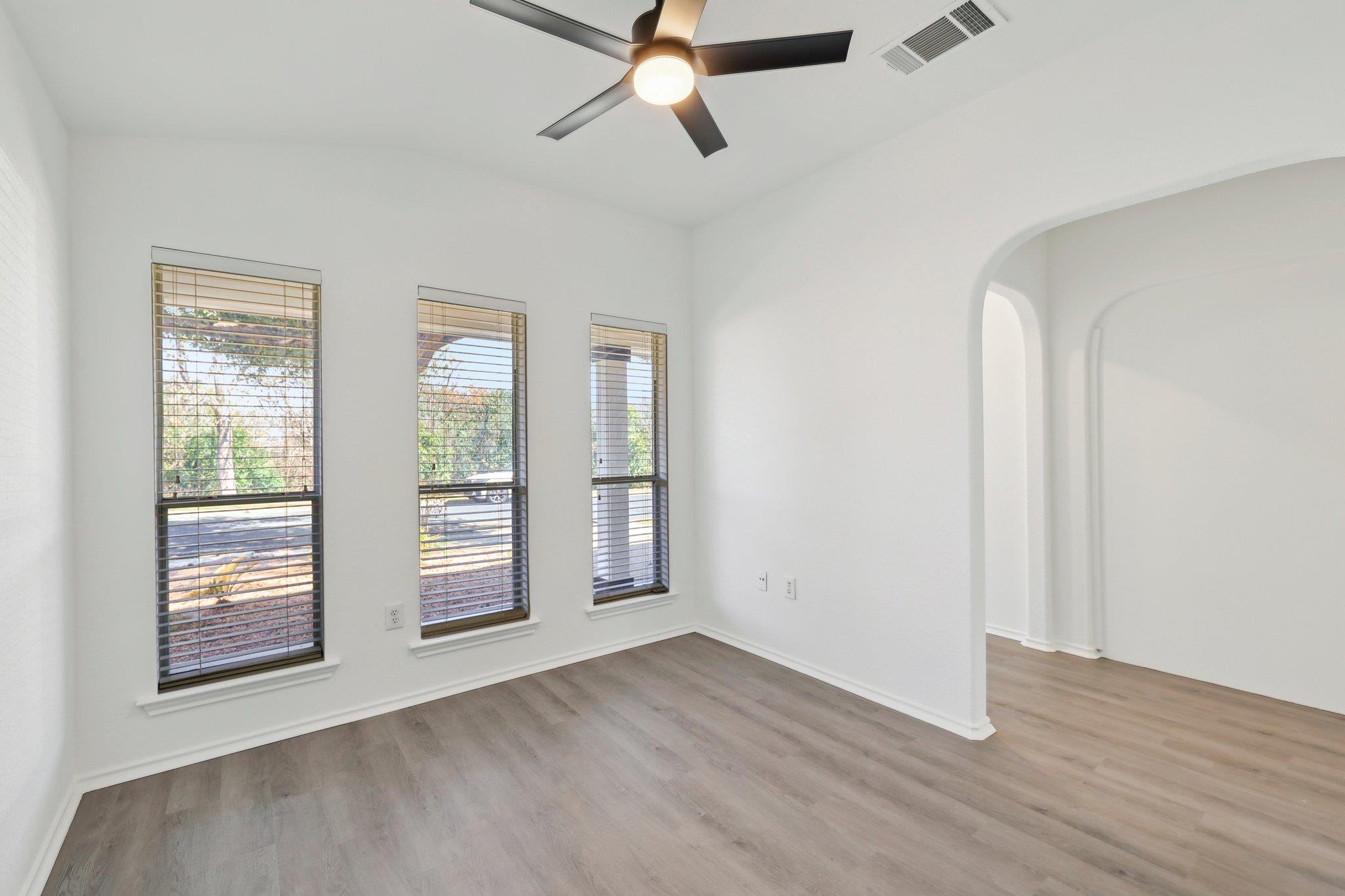 2403 Andrea Woods Cv Property Photo 15