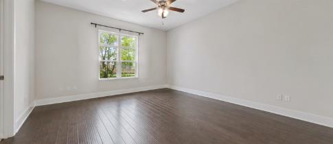 4104 Nitschke St Property Photo 5