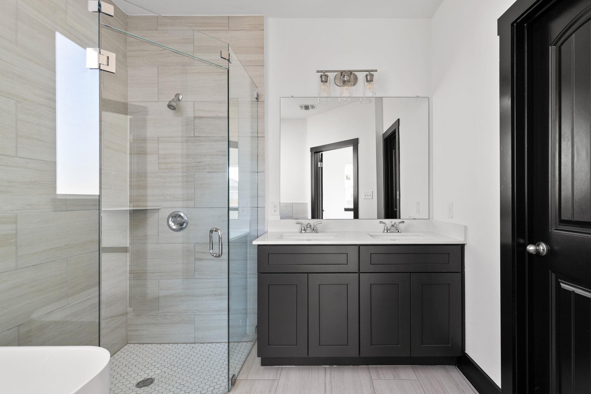 19116 Ariel Elena Way Property Photo 24