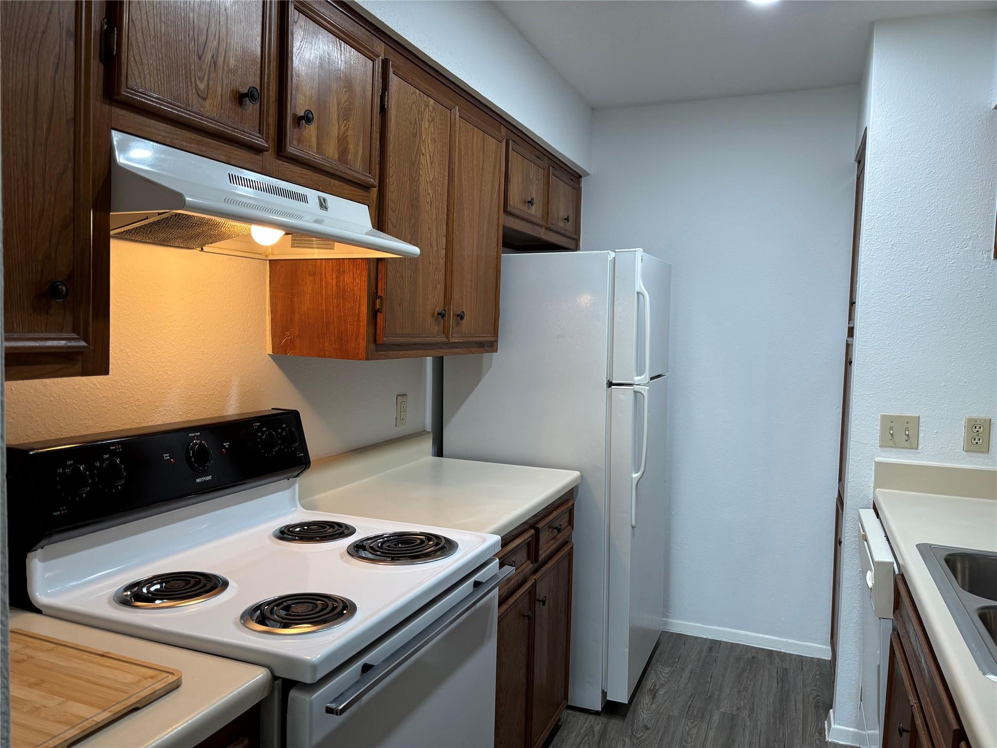 10616 Mellow Meadows Dr #24c Property Photo 5