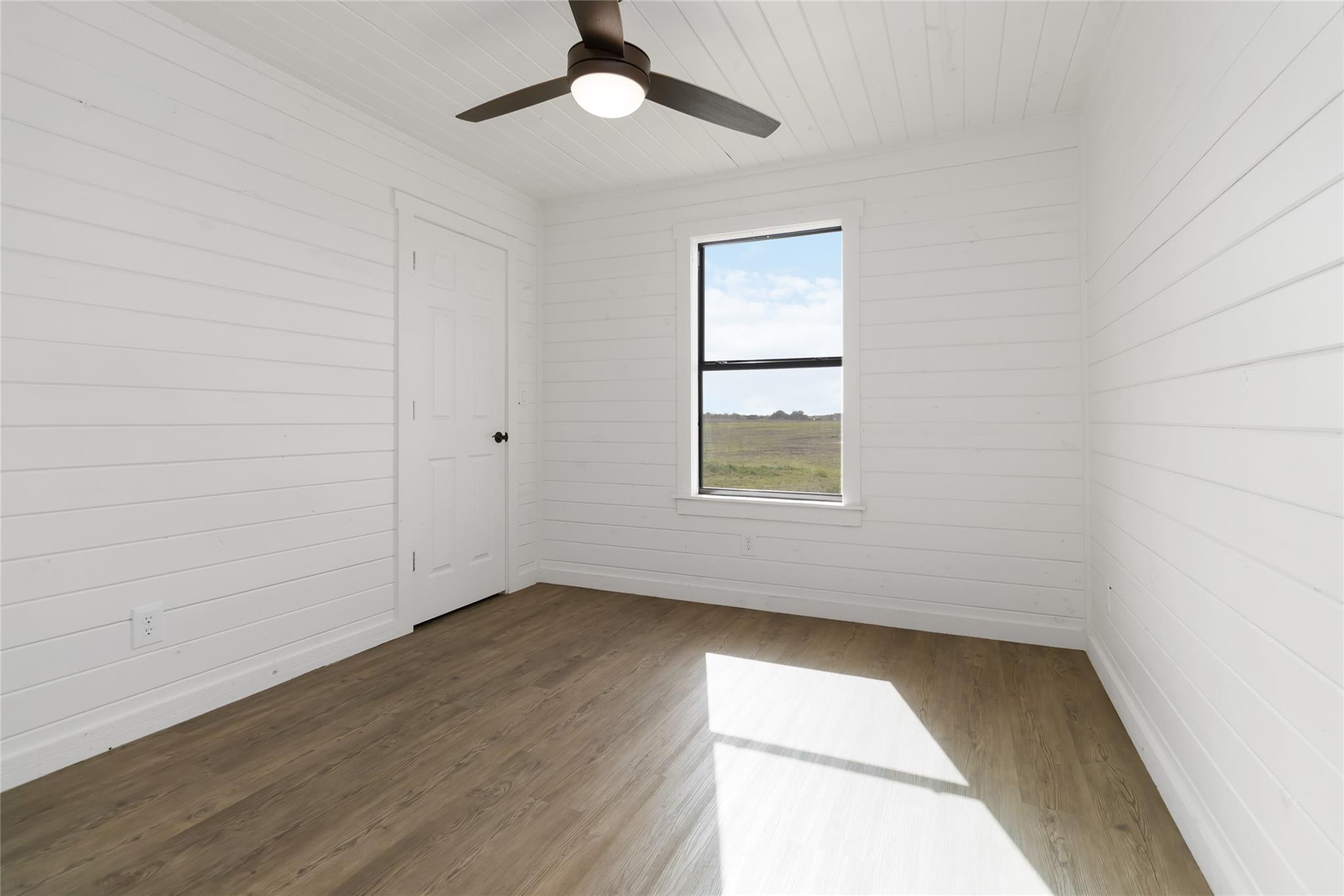 1525 Scull Rd Property Photo 14