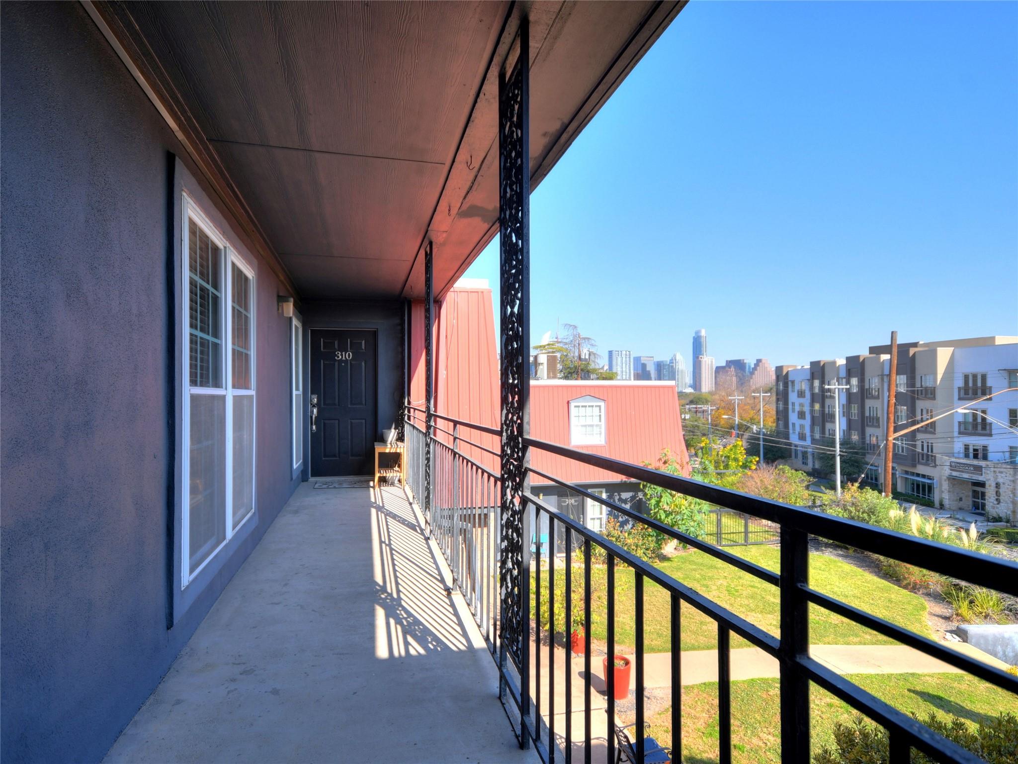 900 S Lamar Blvd #311 Property Photo 2