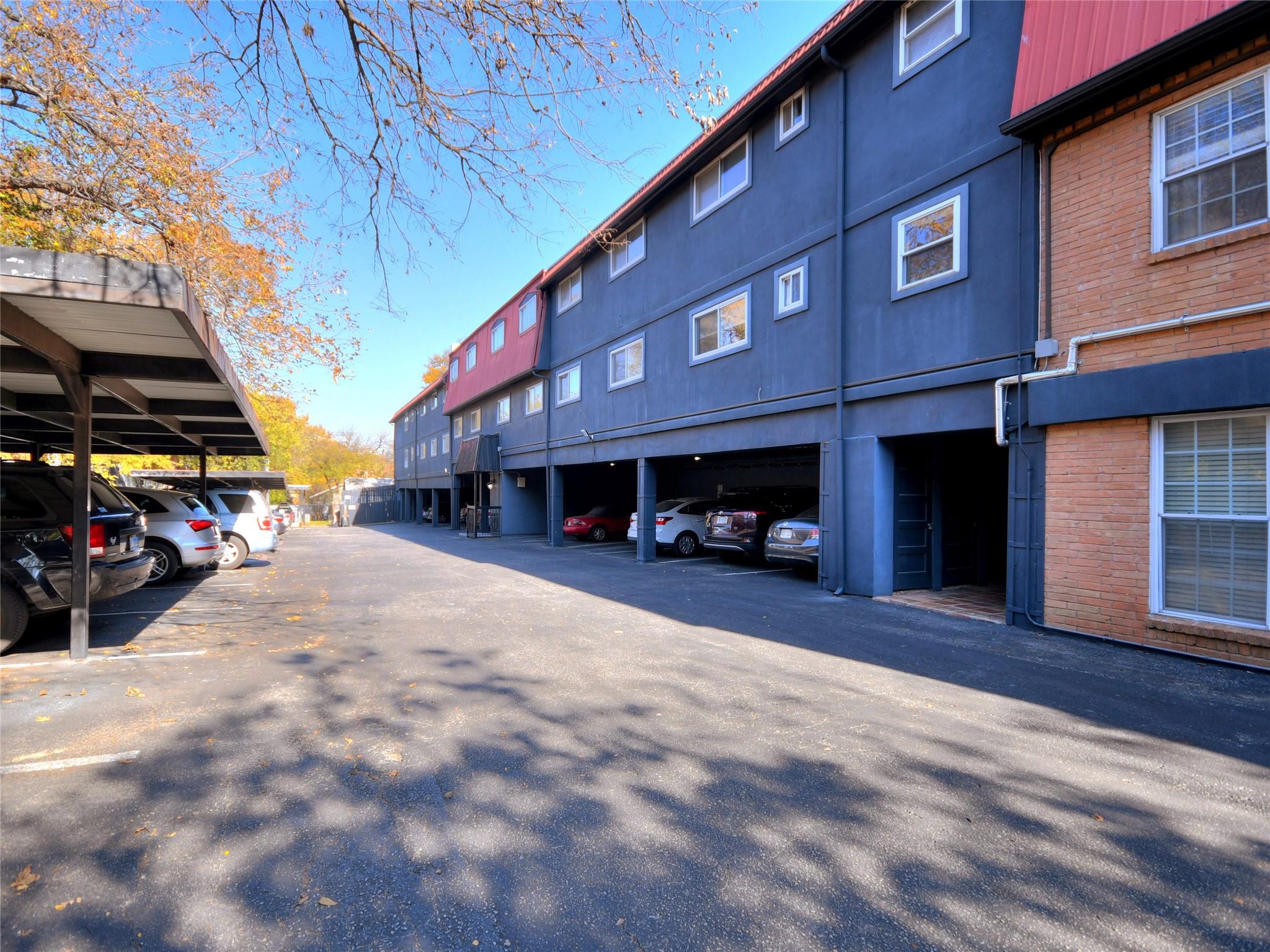 900 S Lamar Blvd #311 Property Photo 15