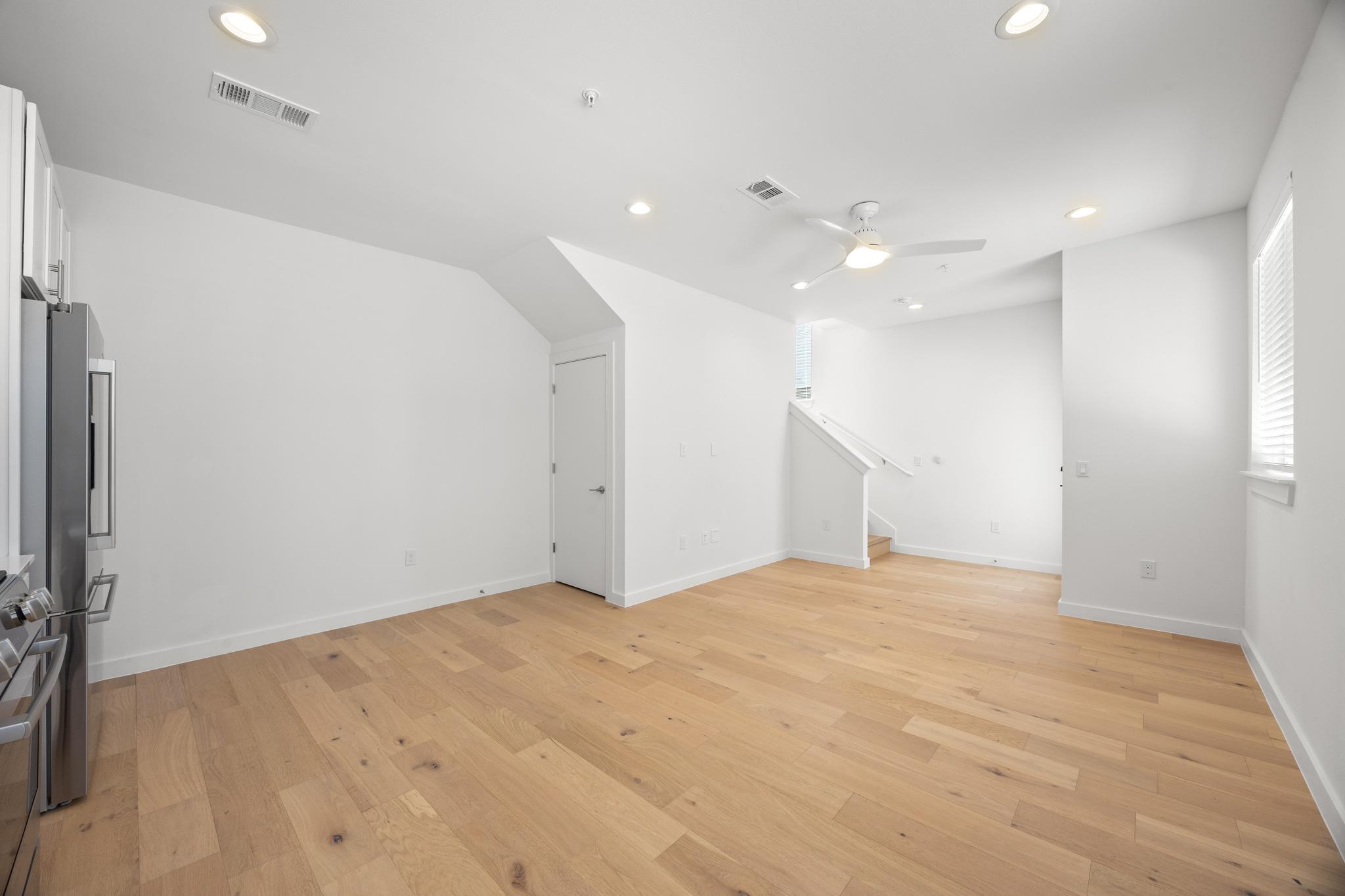 2200 Mcfly St #6102 Property Photo 6
