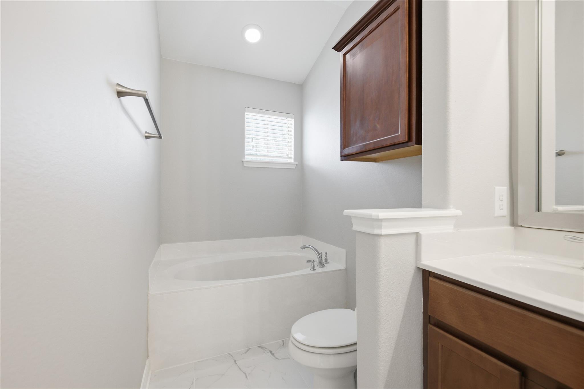 3101 Davis Ln #6702 Property Photo 14