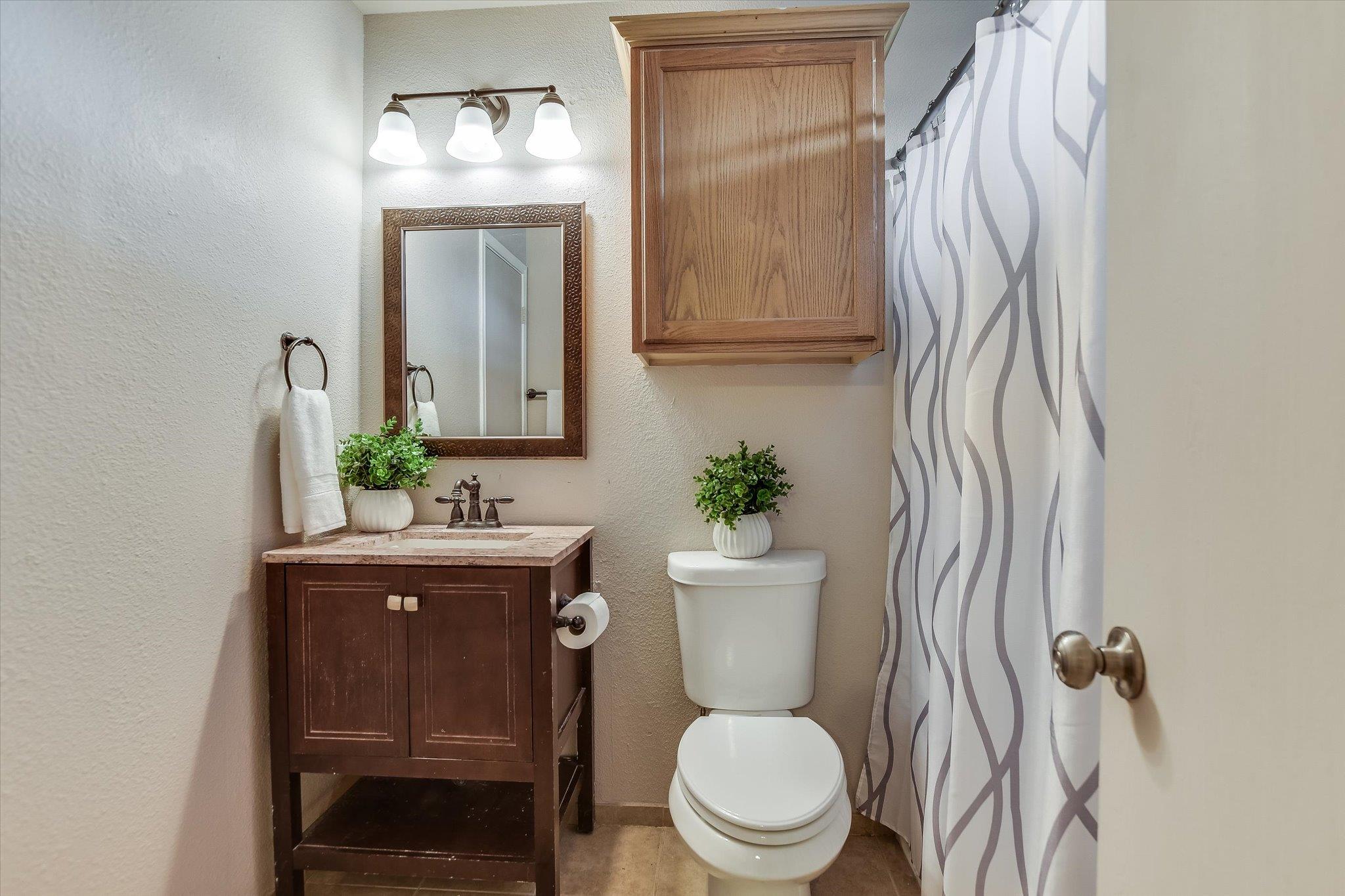 2800 Tyler Ln Property Photo 12