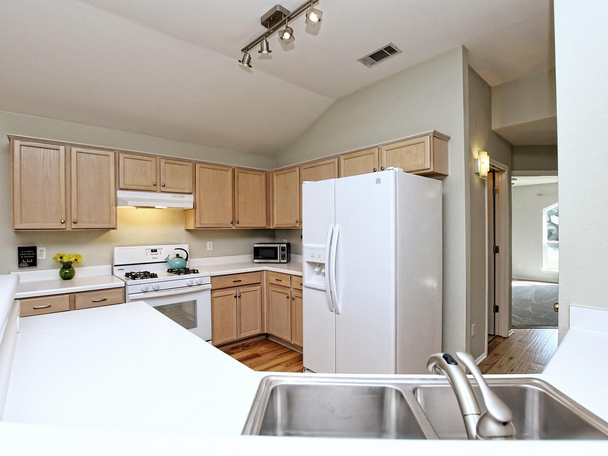 612 Blue Oak Cir Property Photo 10
