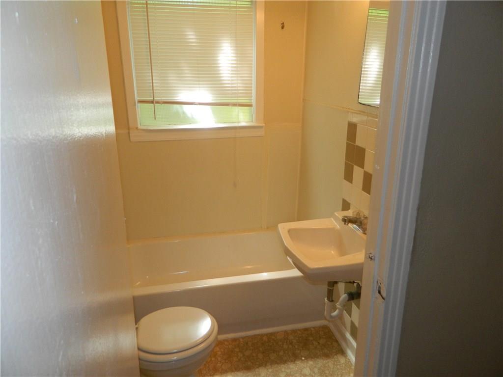 4501 Lareina Dr #a Property Photo 9