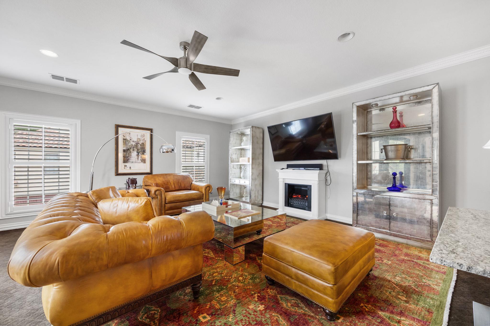 1910 Rue De St Tropez None #6 Property Photo 17