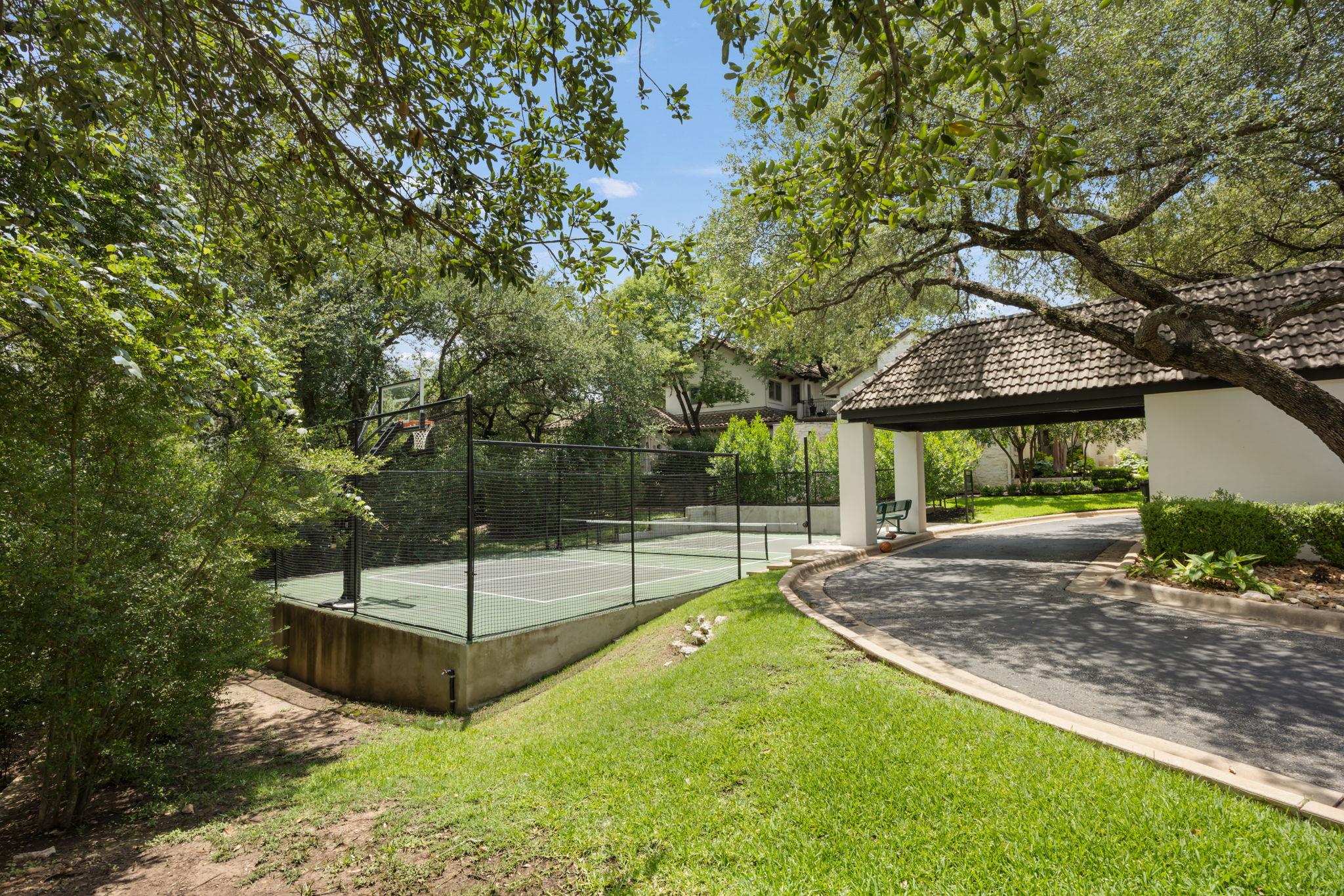 1910 Rue De St Tropez None #6 Property Photo 33