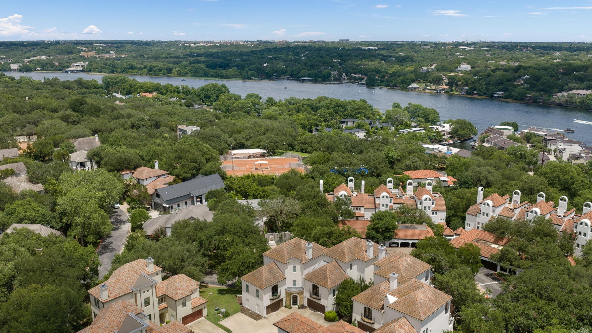 1910 Rue De St Tropez None #6 Property Photo 35