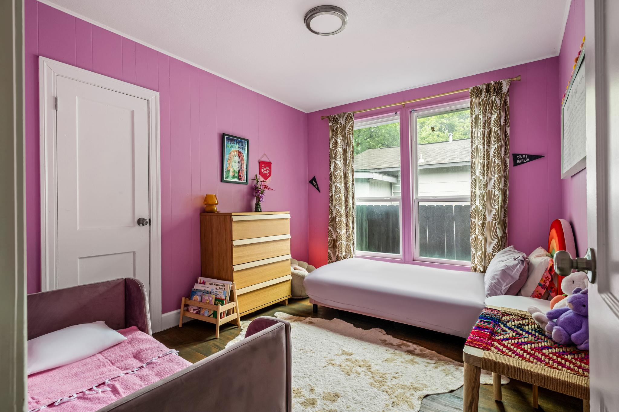 100 Florence Dr #b Property Photo 17