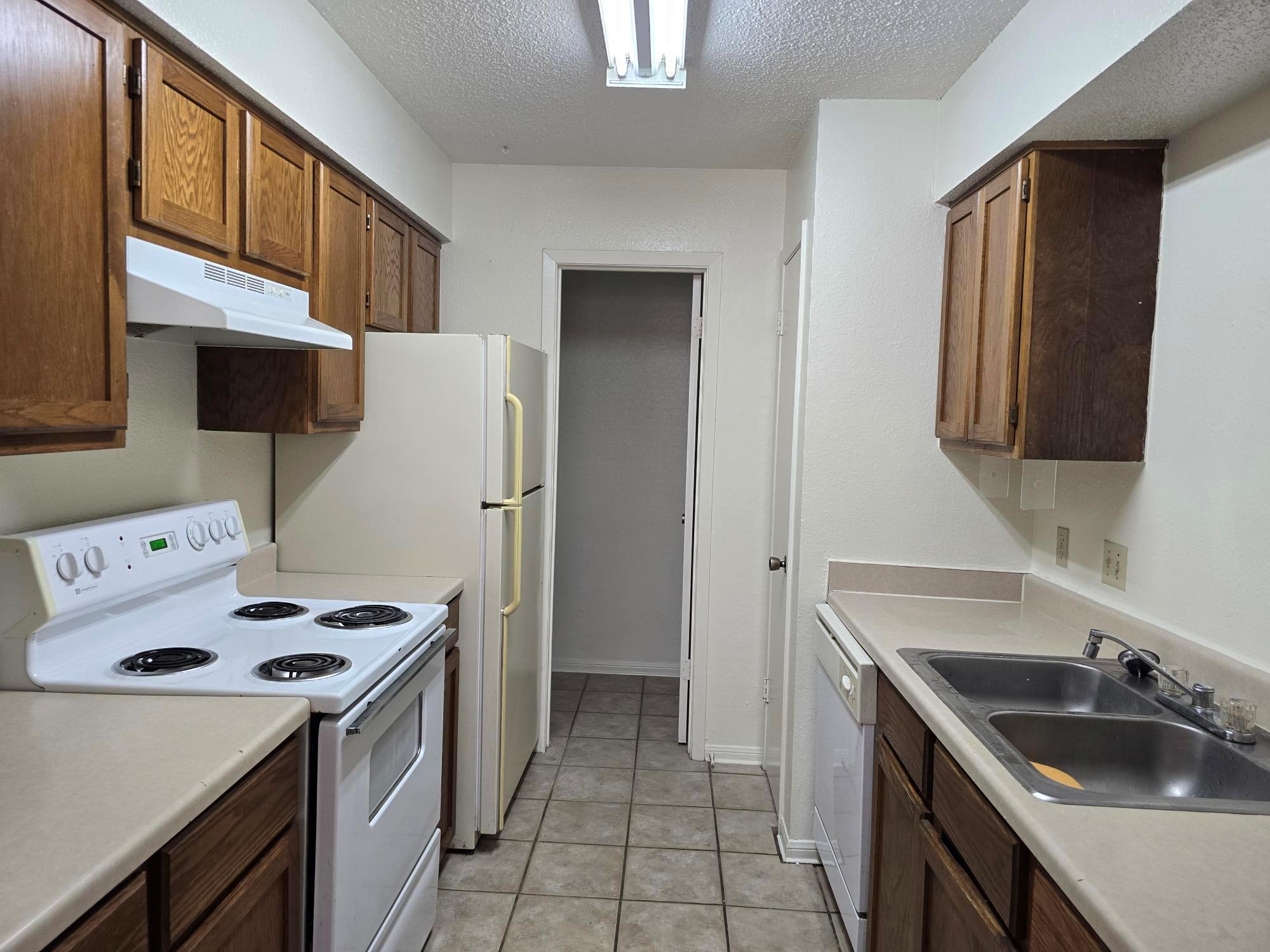 8705 Schick Rd #d Property Photo 7
