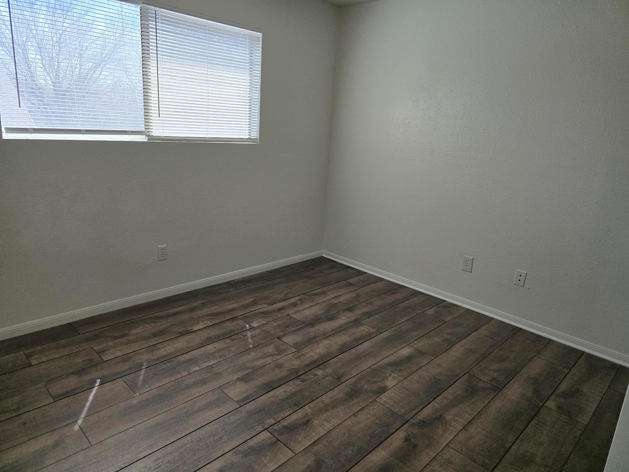 8705 Schick Rd #d Property Photo 8