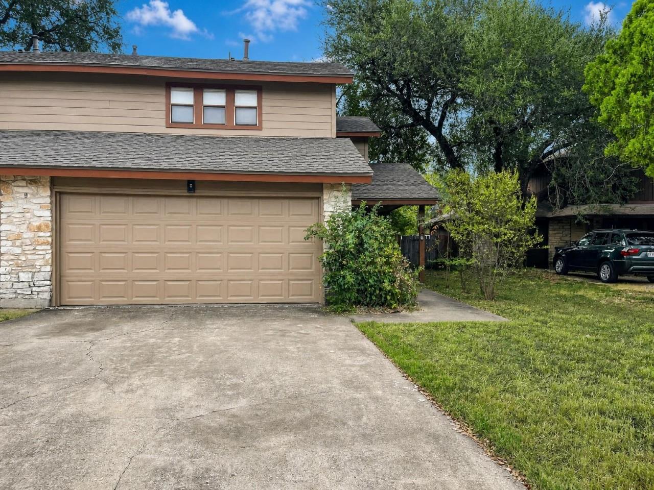 8329 Fathom Cir #a & B Property Photo 4