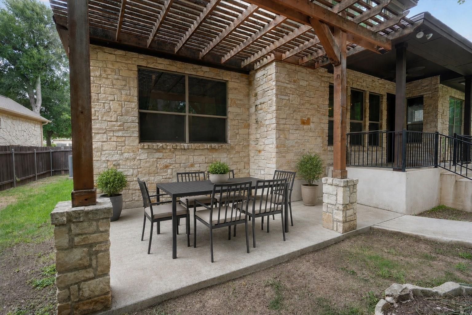 1711 Manada Trl Property Photo 32