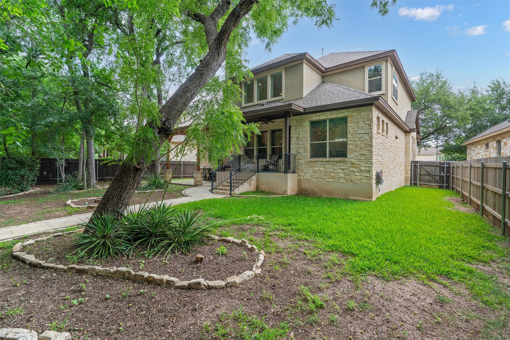 1711 Manada Trl Property Photo 35
