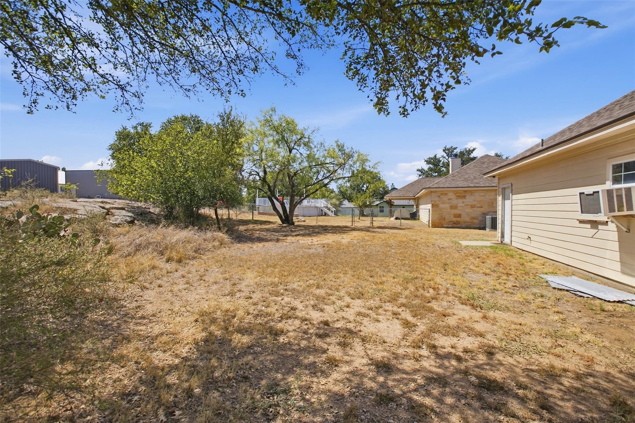 305 Pecan Dr Property Photo 25