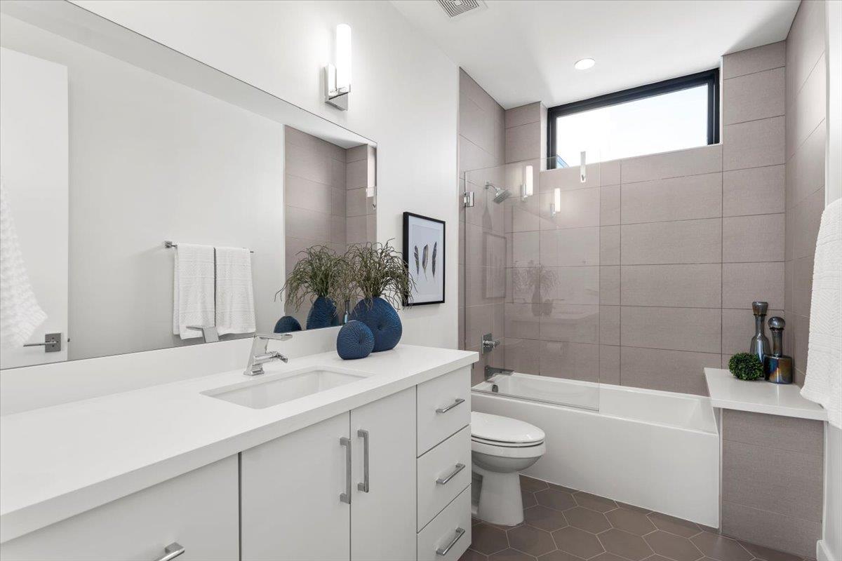 1225 Hillside Ave #4 Property Photo 23