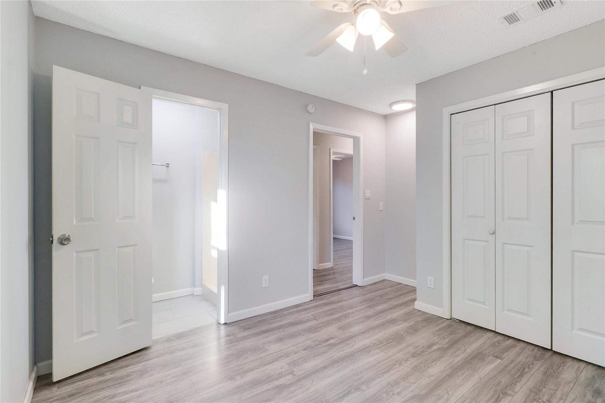 6920 Bennett Ave #b Property Photo 8